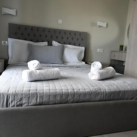 Alta Mare Néa Péramos