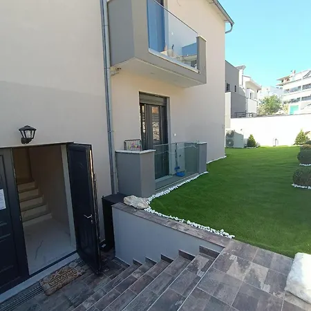 Alta Mare Ξενοδοχείο με διαμερίσματα 4*