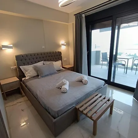 Ξενοδοχείο με διαμερίσματα Alta Mare 4*