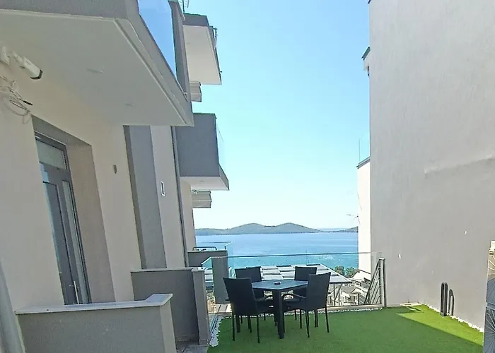 Alta Mare Apartahotel 4*