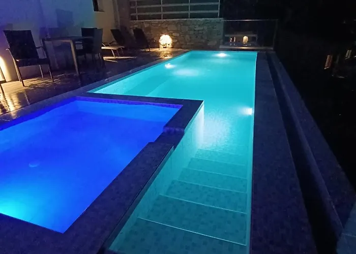 Alta Mare Aparthotel 4*