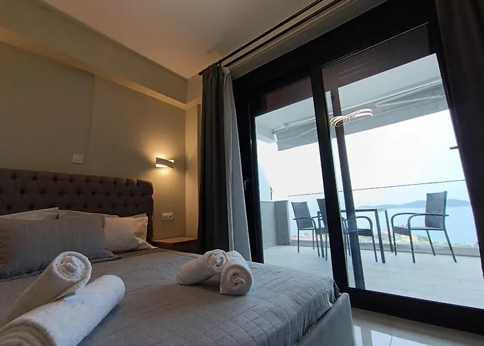 Alta Mare Néa Péramos